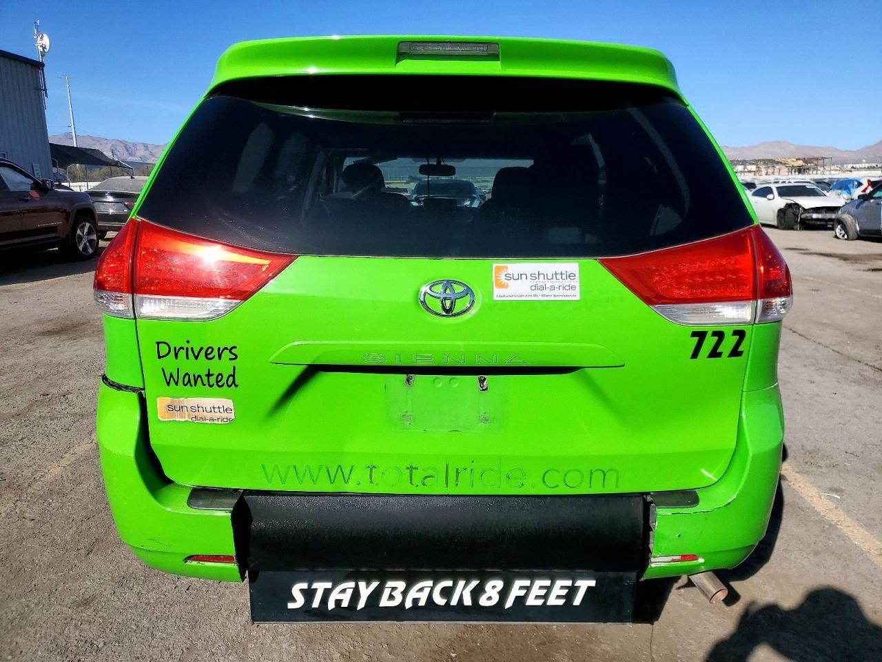 2014 Toyota Sienna Le - Фото 6