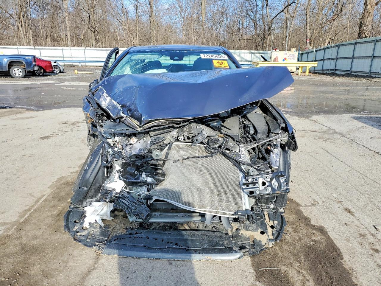 2022 Toyota Camry Le - Фото 5