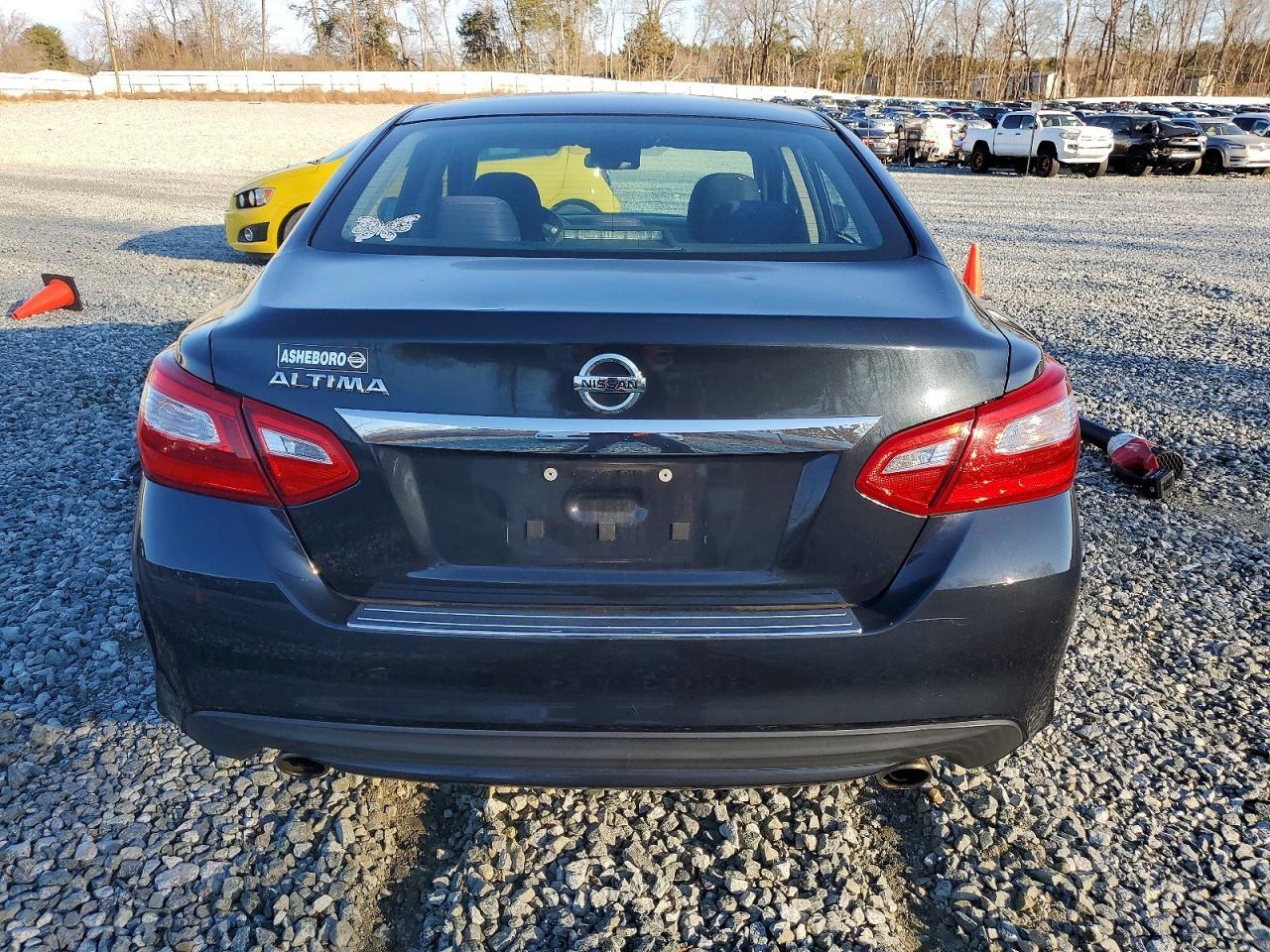 2017 Nissan Altima 2.5 - Фото 6