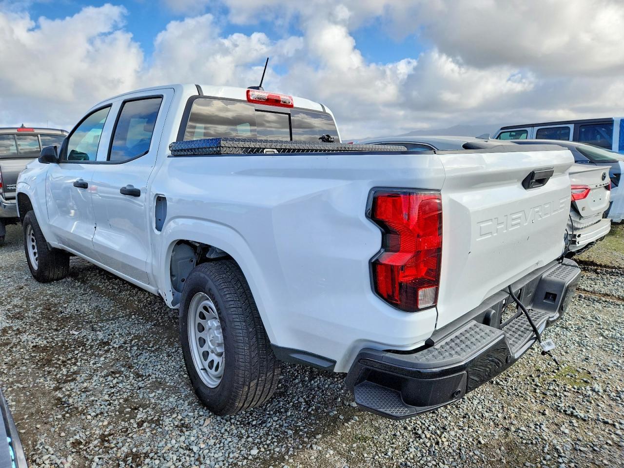 2025 Chevrolet Colorado - Фото 2
