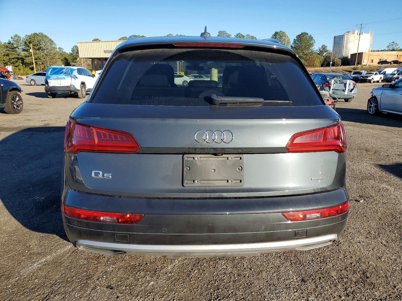 2020 Audi Q5 Premium Plus - Фото 6