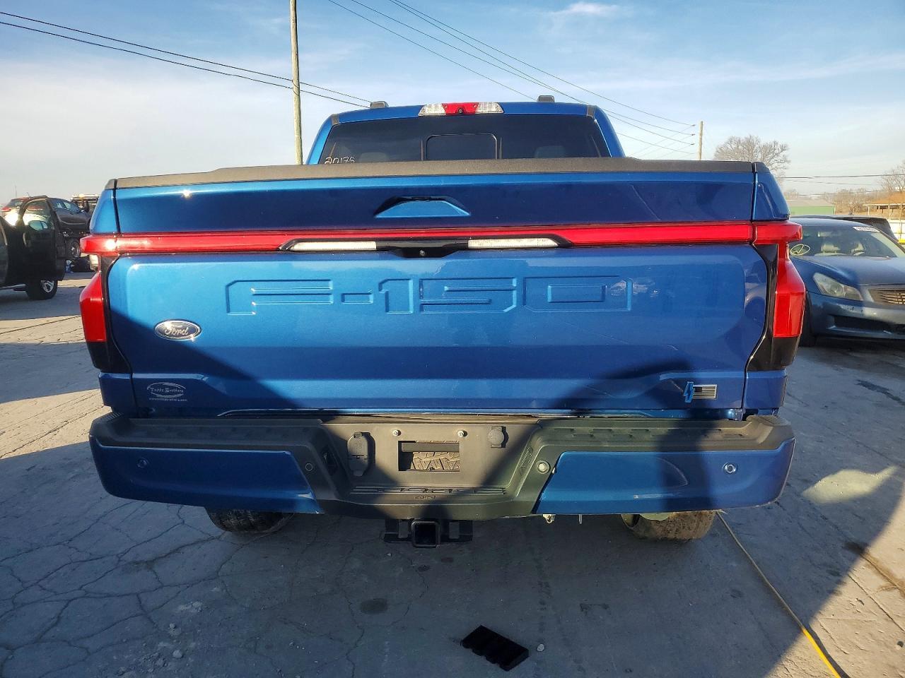 2022 Ford F150 Lightning Pro - Image 6