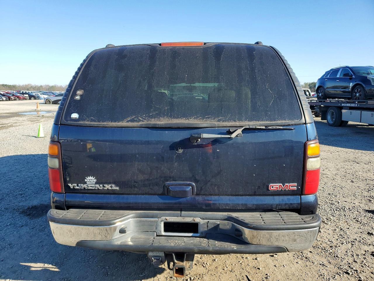 2004 GMC Yukon Xl K1500 - Image 6