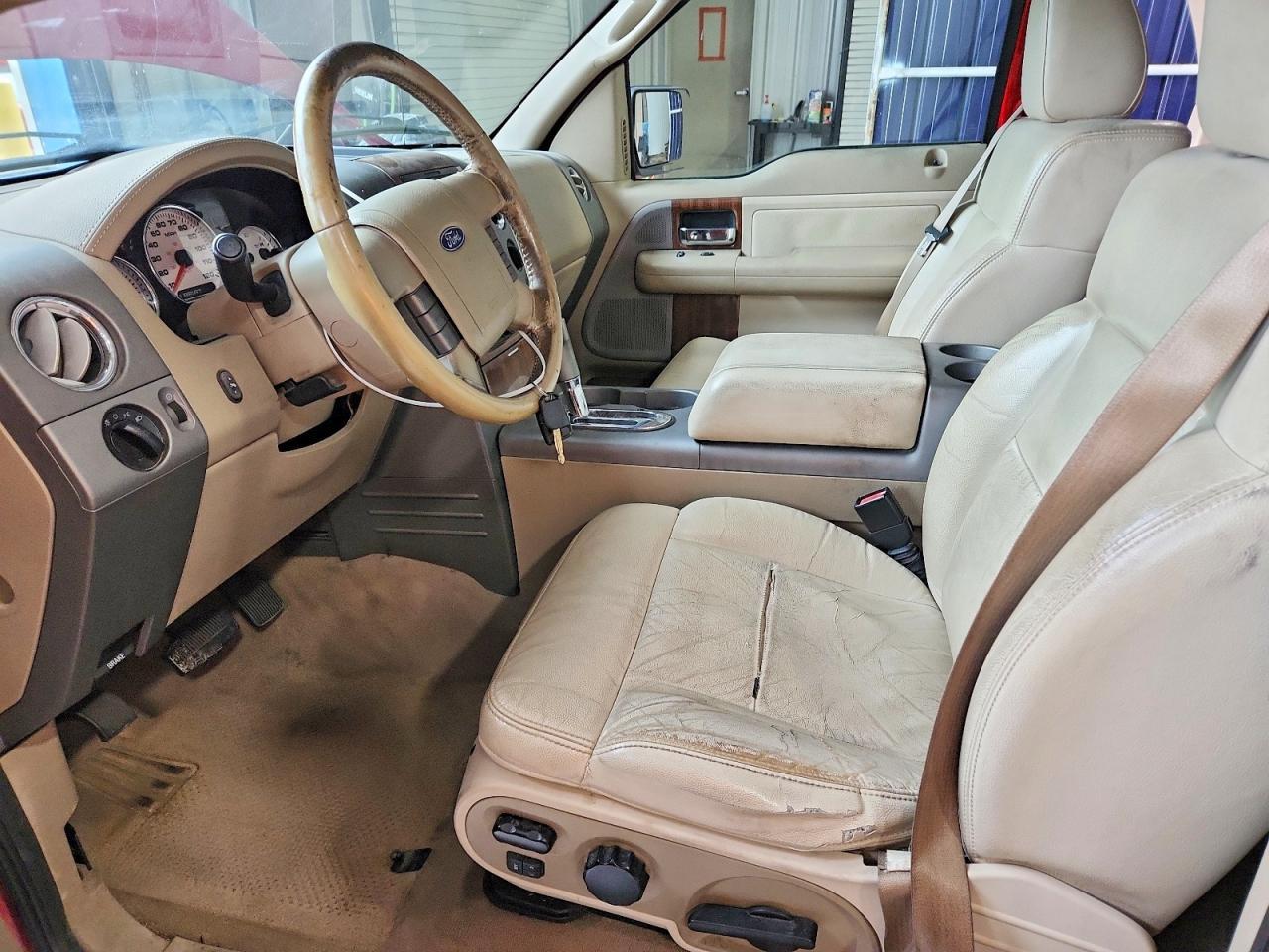 2004 Ford F150 - Image 7