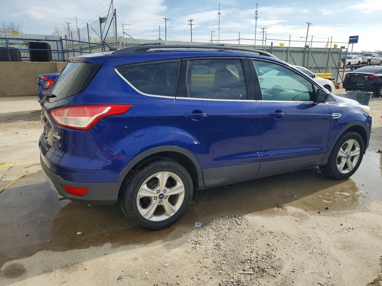 2013 Ford Escape Se - Фото 3