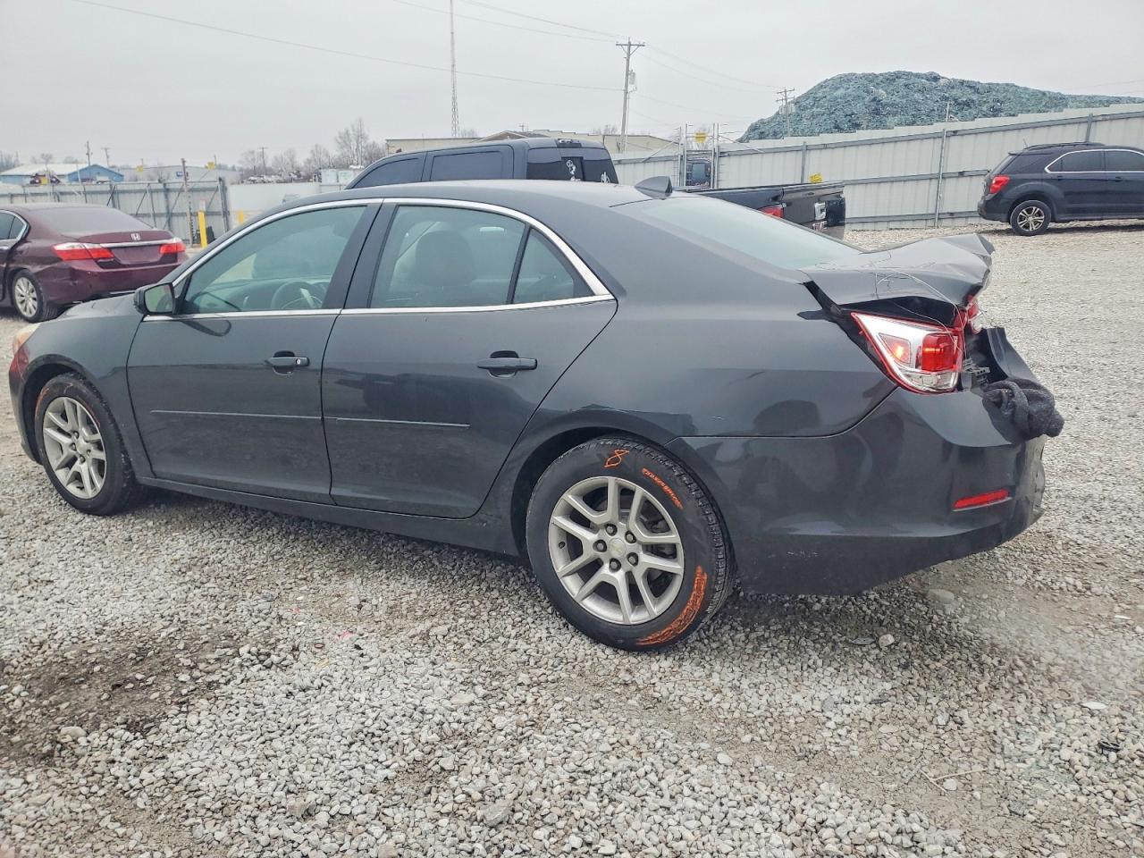 2014 Chevrolet Malibu 1Lt - Фото 2
