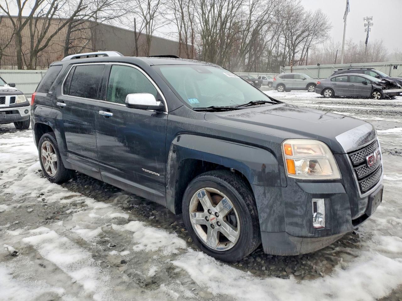 2013 GMC Terrain Slt - Image 4