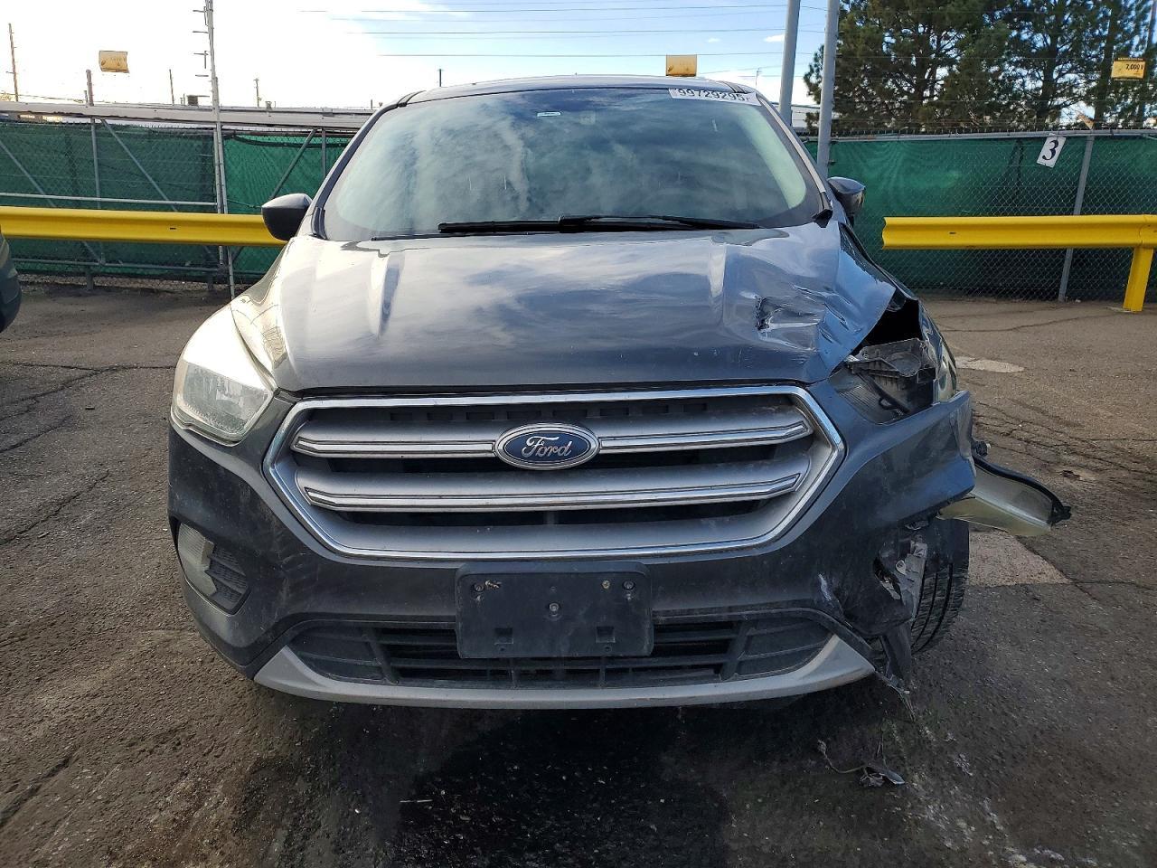 2017 Ford Escape Se - Image 5
