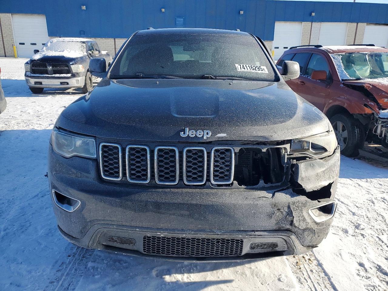 2020 Jeep Grand Cherokee Laredo - Фото 5