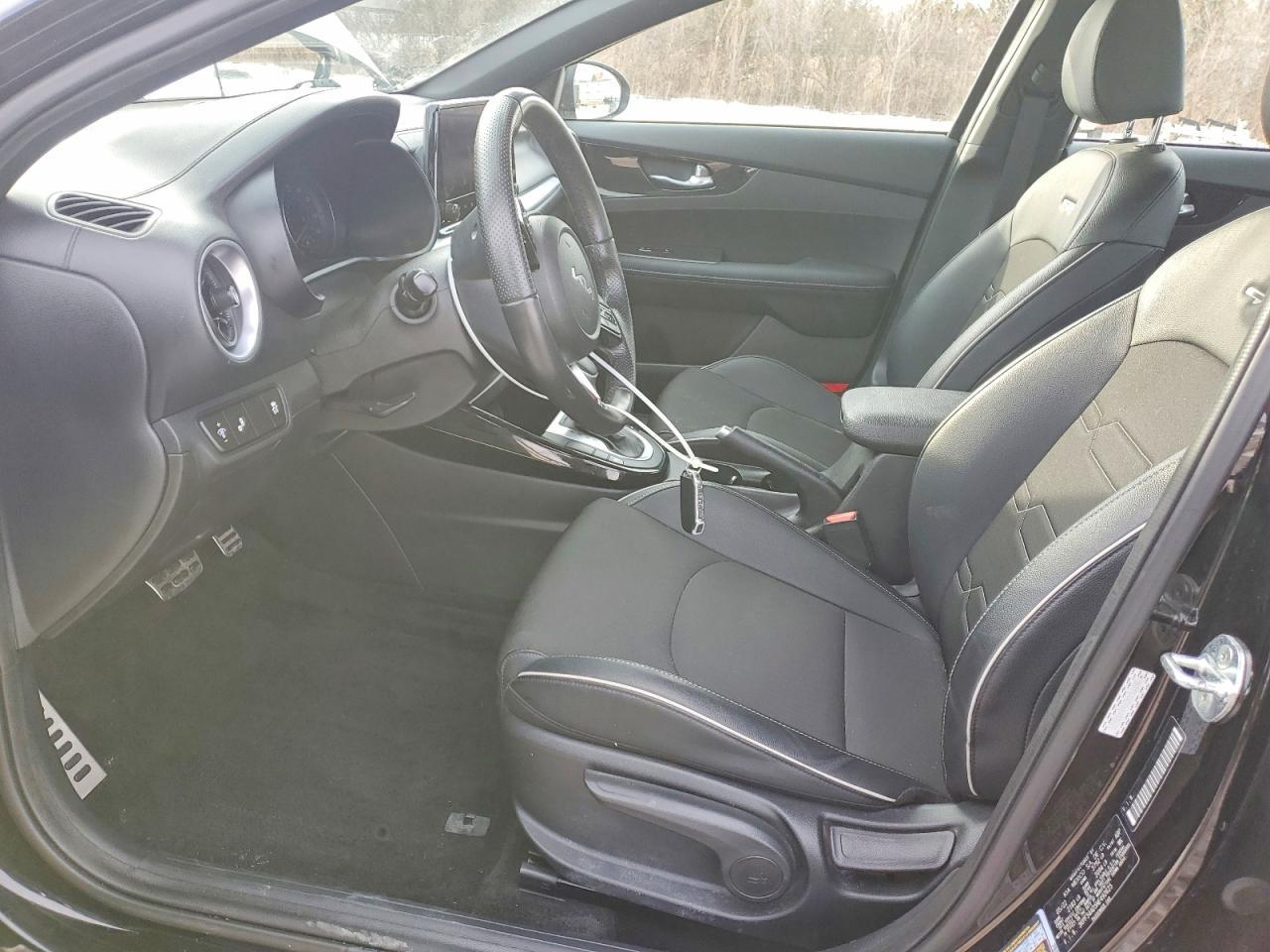 2022 Kia Forte Gt Line - Фото 7