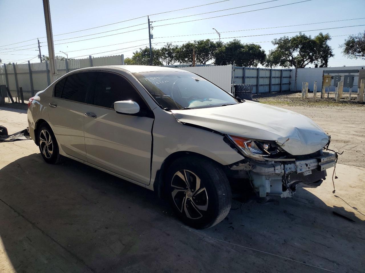 2017 Honda Accord Lx - Image 4