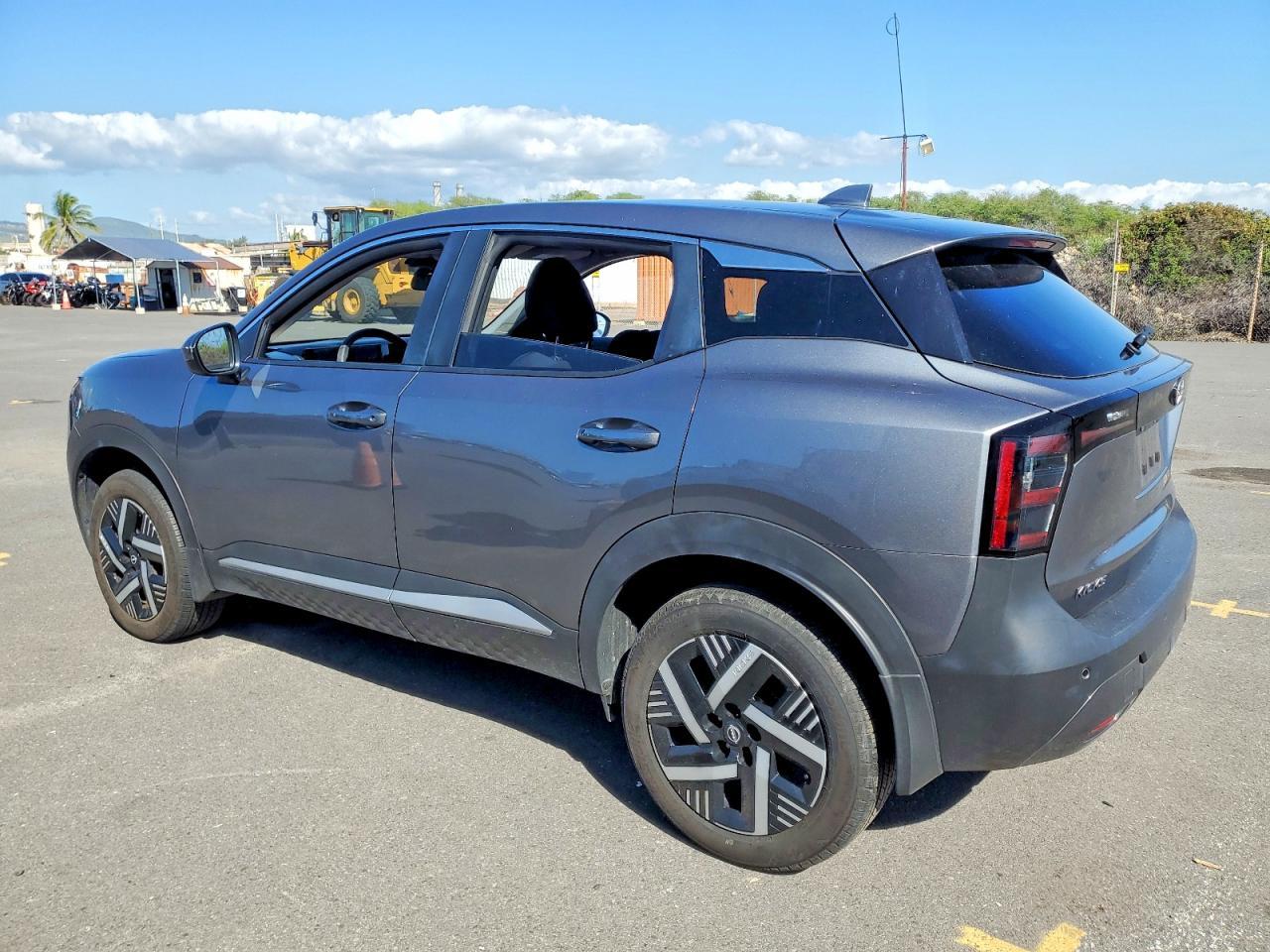 2025 Nissan Kicks Sv - Фото 2