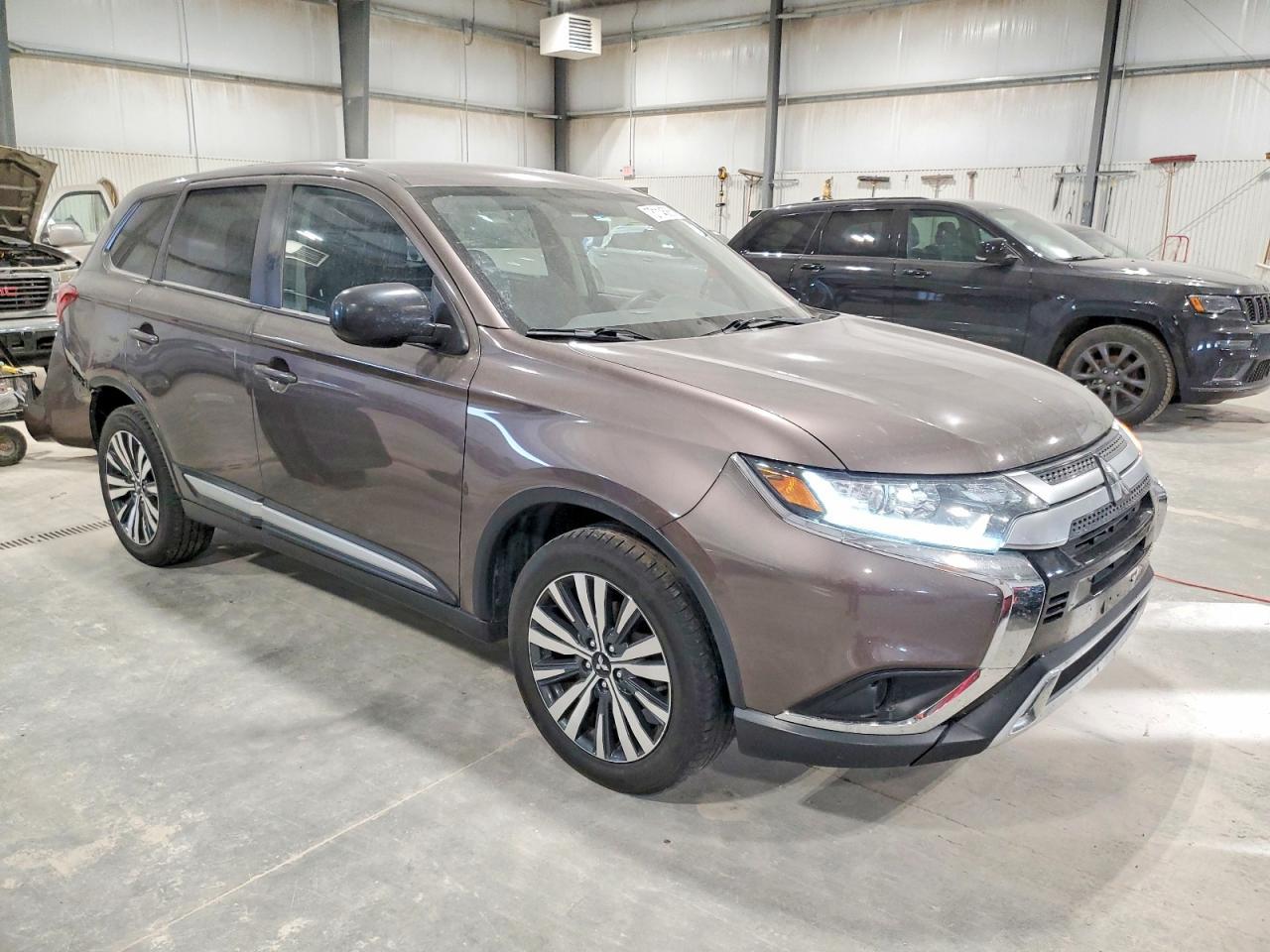 2019 Mitsubishi Outlander Es - Фото 4