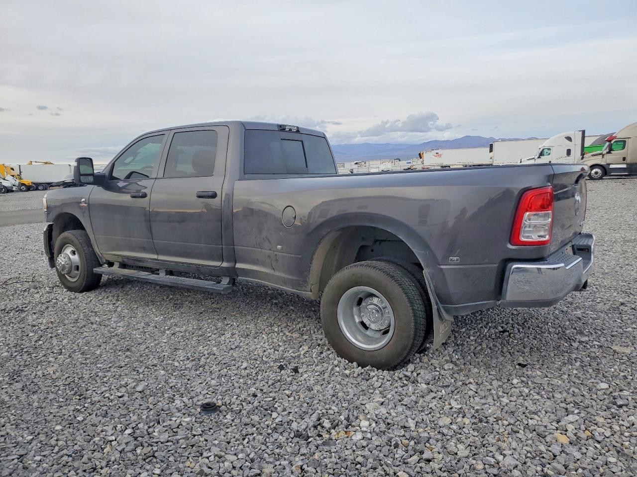2024 Ram 3500 Tradesman - Image 2