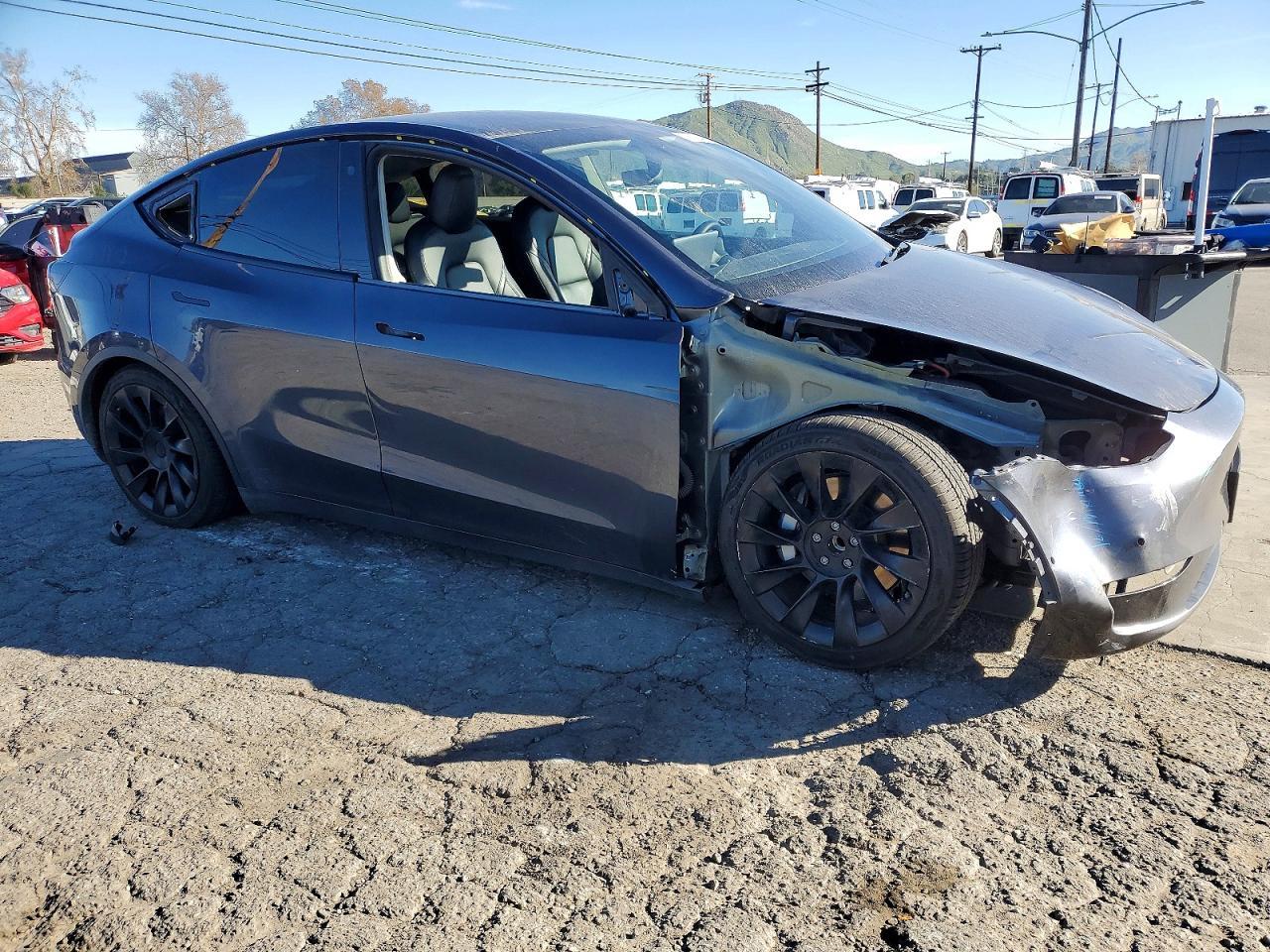 2021 Tesla Model Y - Image 4