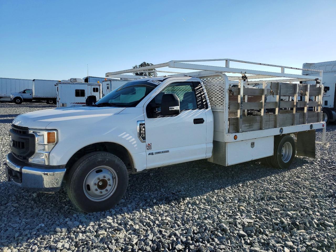 2020 Ford F350 Super Duty Flatbed Truck