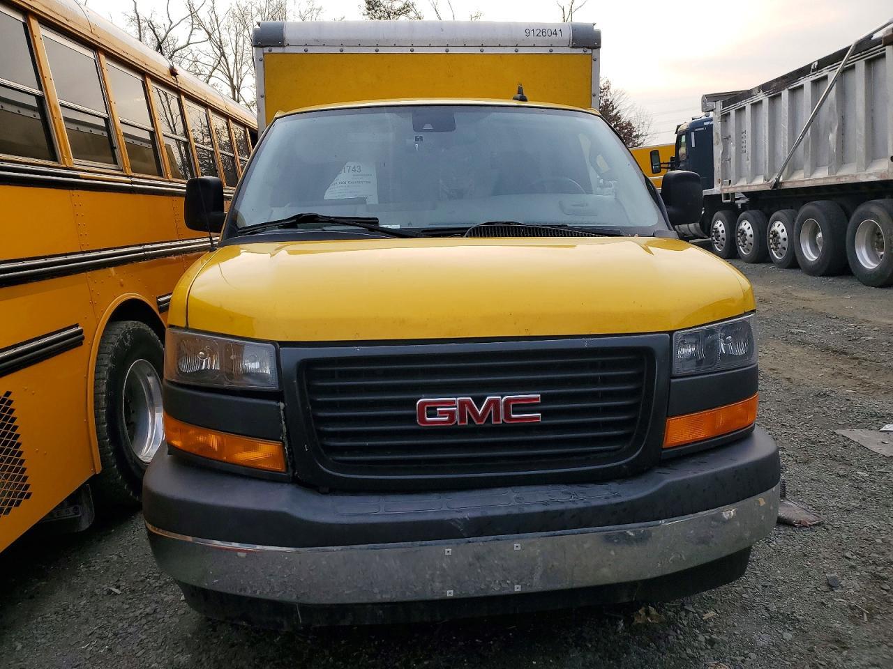 2022 GMC Savana G3500 - Box Truck *** Prior Fleet *** - Фото 5