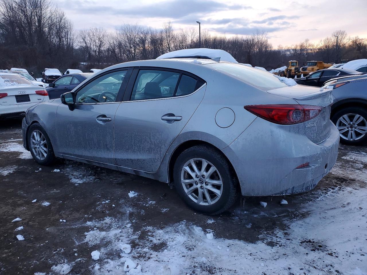 2015 Mazda 3 Touring - Фото 2