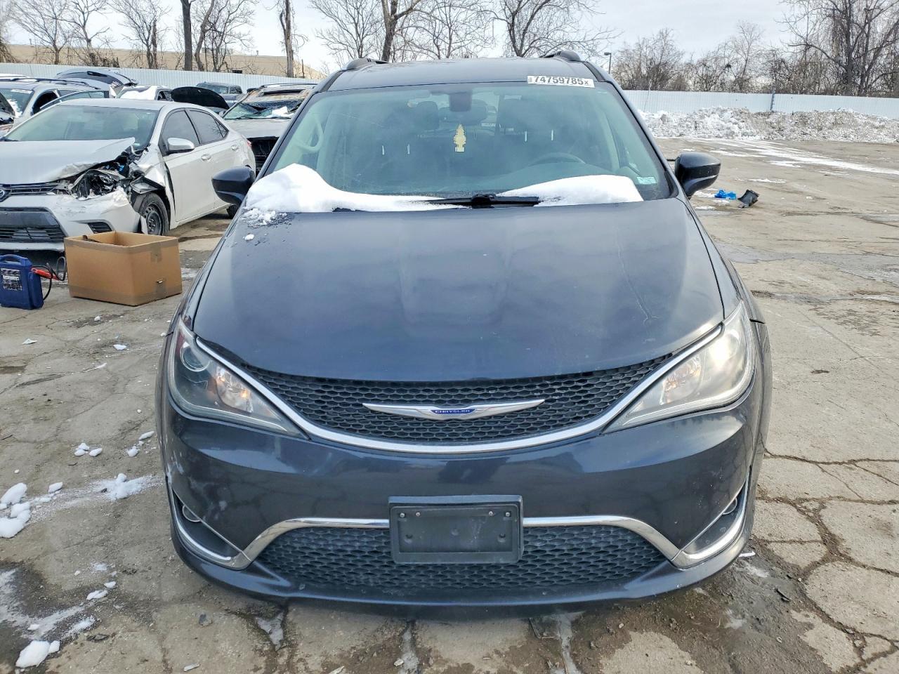 2020 Chrysler Pacifica Touring L - Фото 5