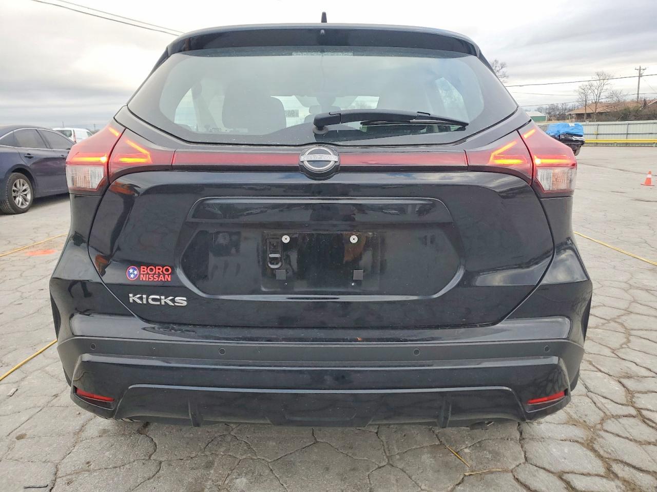 2023 Nissan Kicks S - Image 6