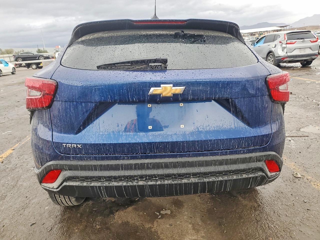 2024 Chevrolet Trax Ls - Фото 6