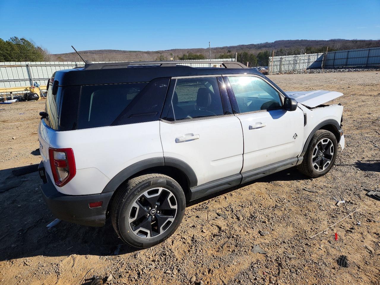 2021 Ford Bronco Sport Outer Banks - Фото 3