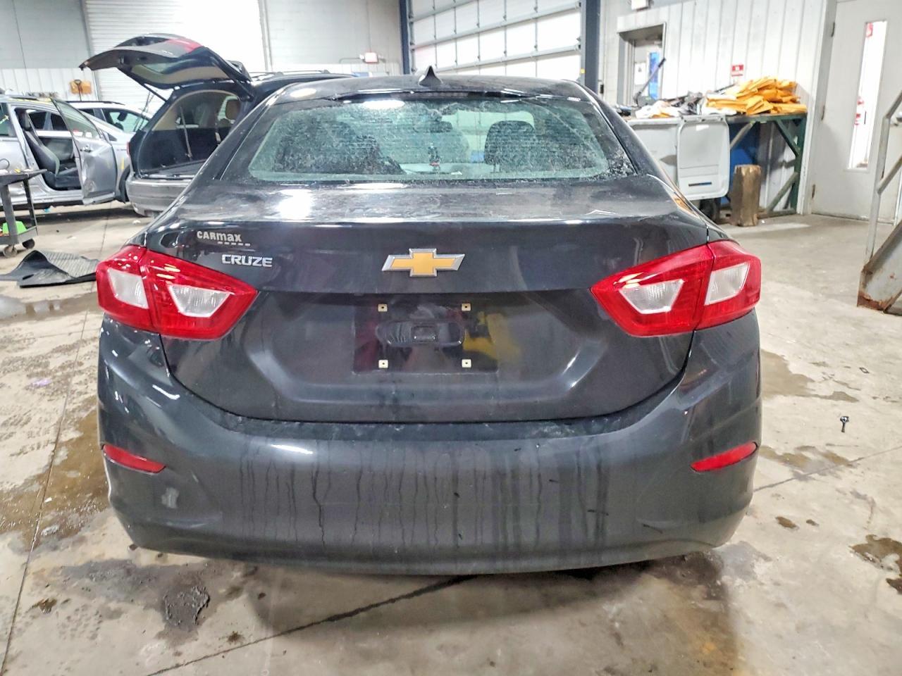 2017 Chevrolet Cruze Ls - Фото 6