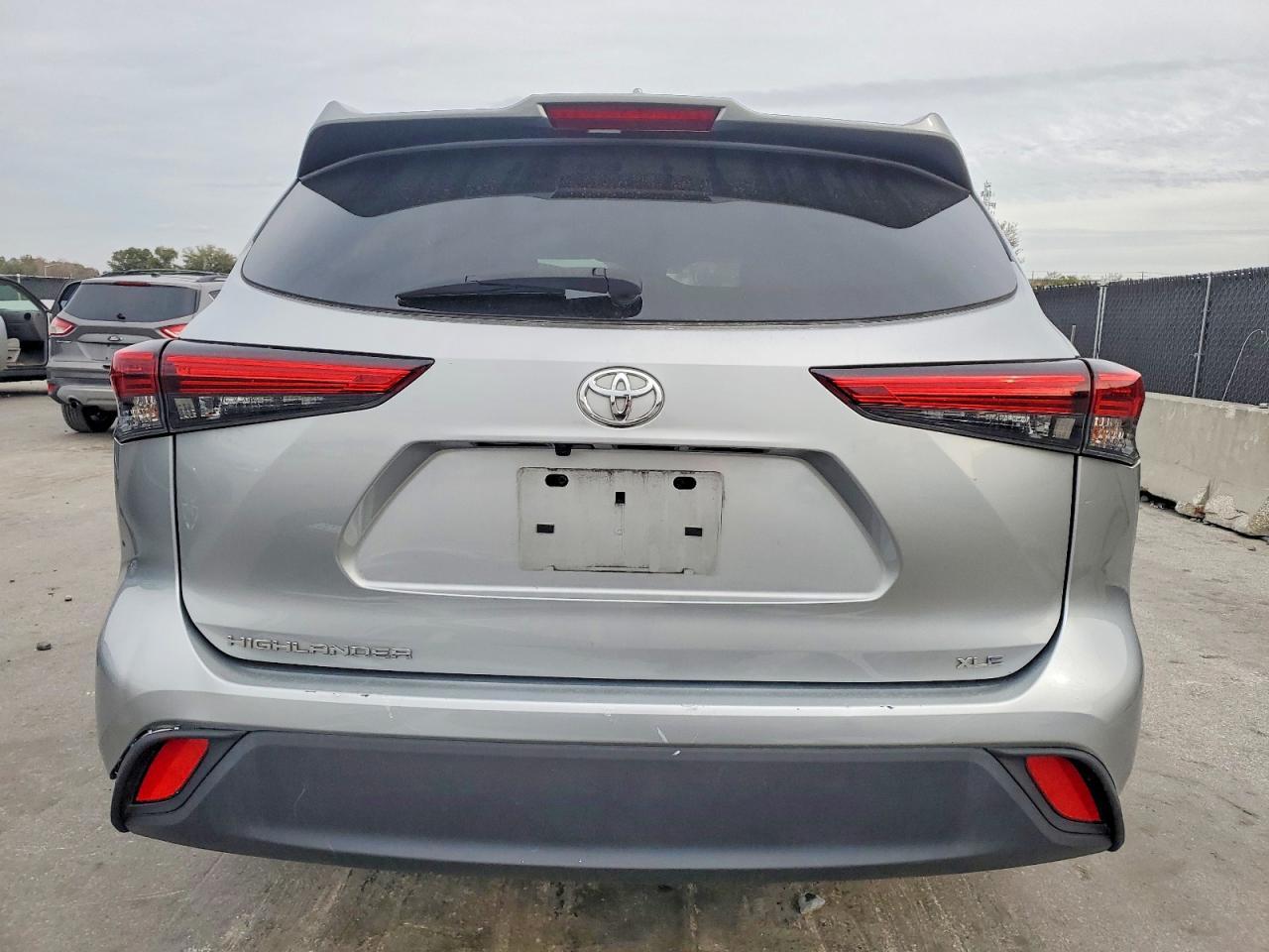 2023 Toyota Highlander - Фото 6