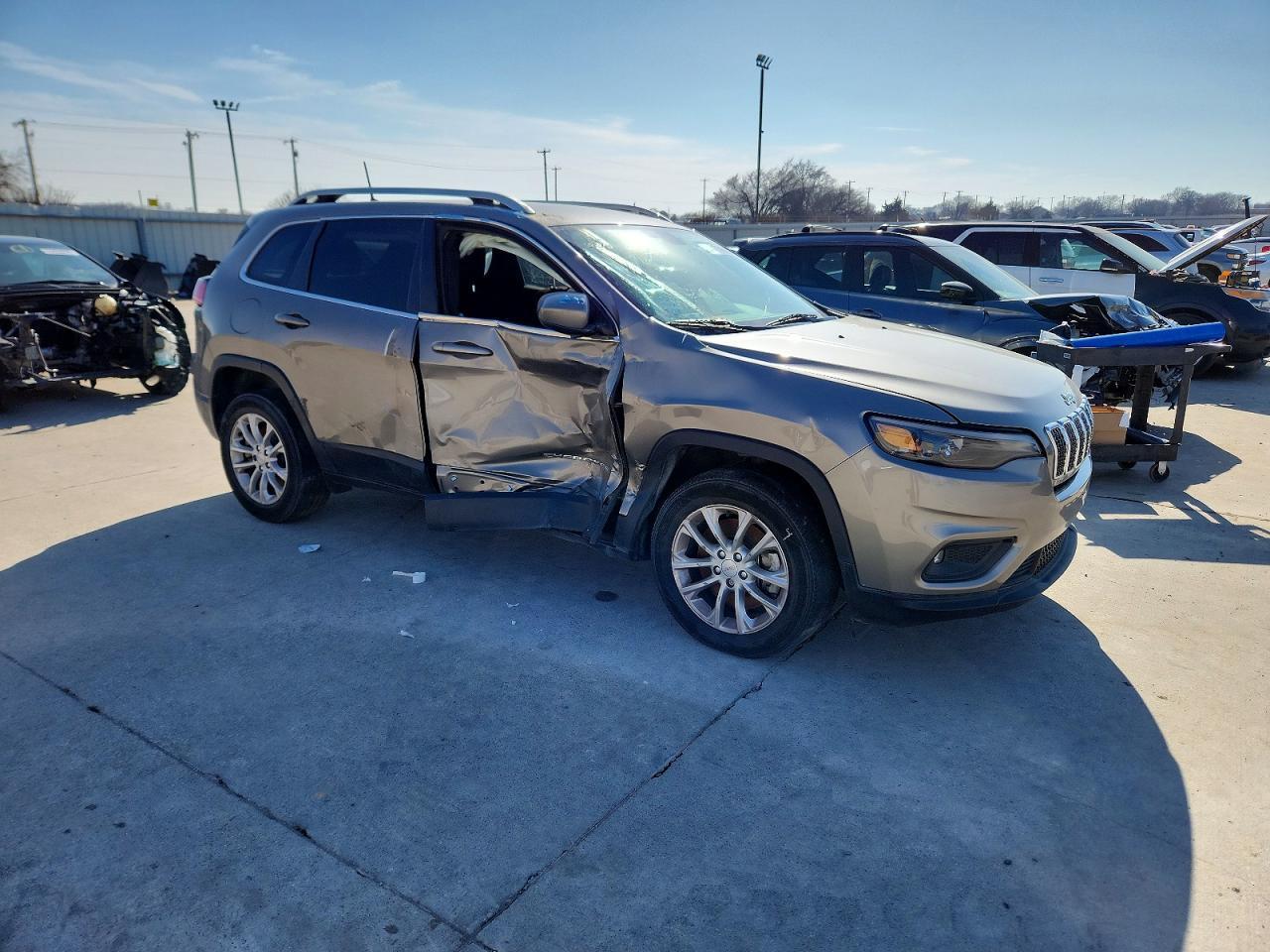 2019 Jeep Cherokee Latitude - Фото 4