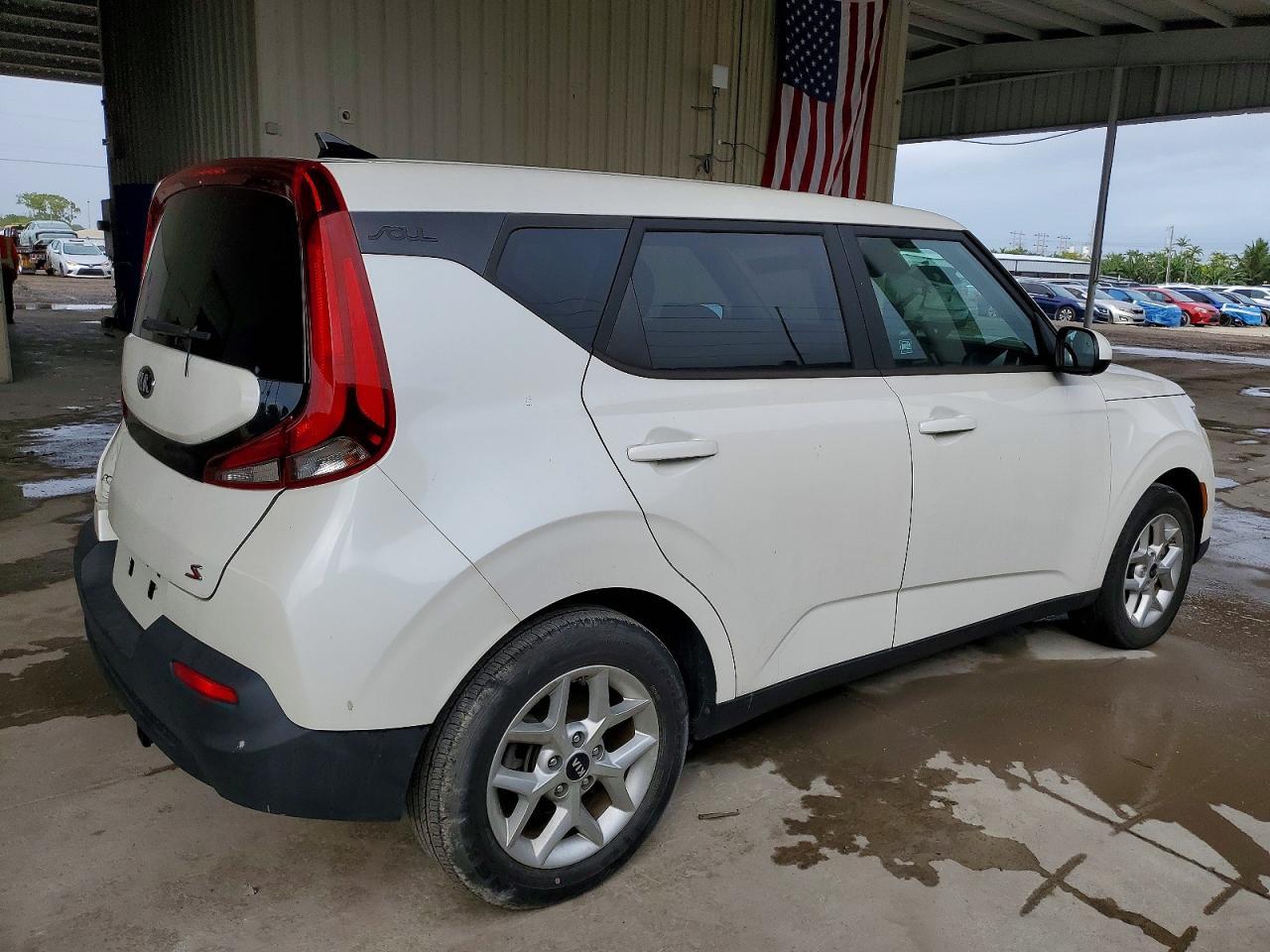 2021 Kia Soul Lx - Фото 3