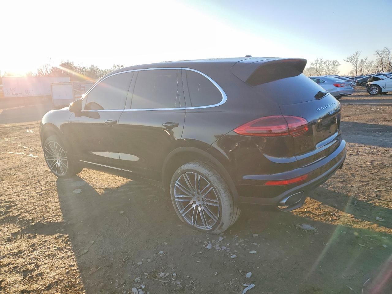 2016 Porsche Cayenne - Фото 2