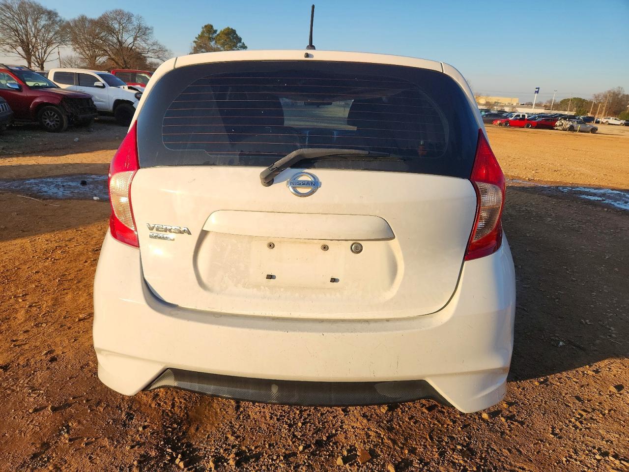 2017 Nissan Versa Note S - Фото 6