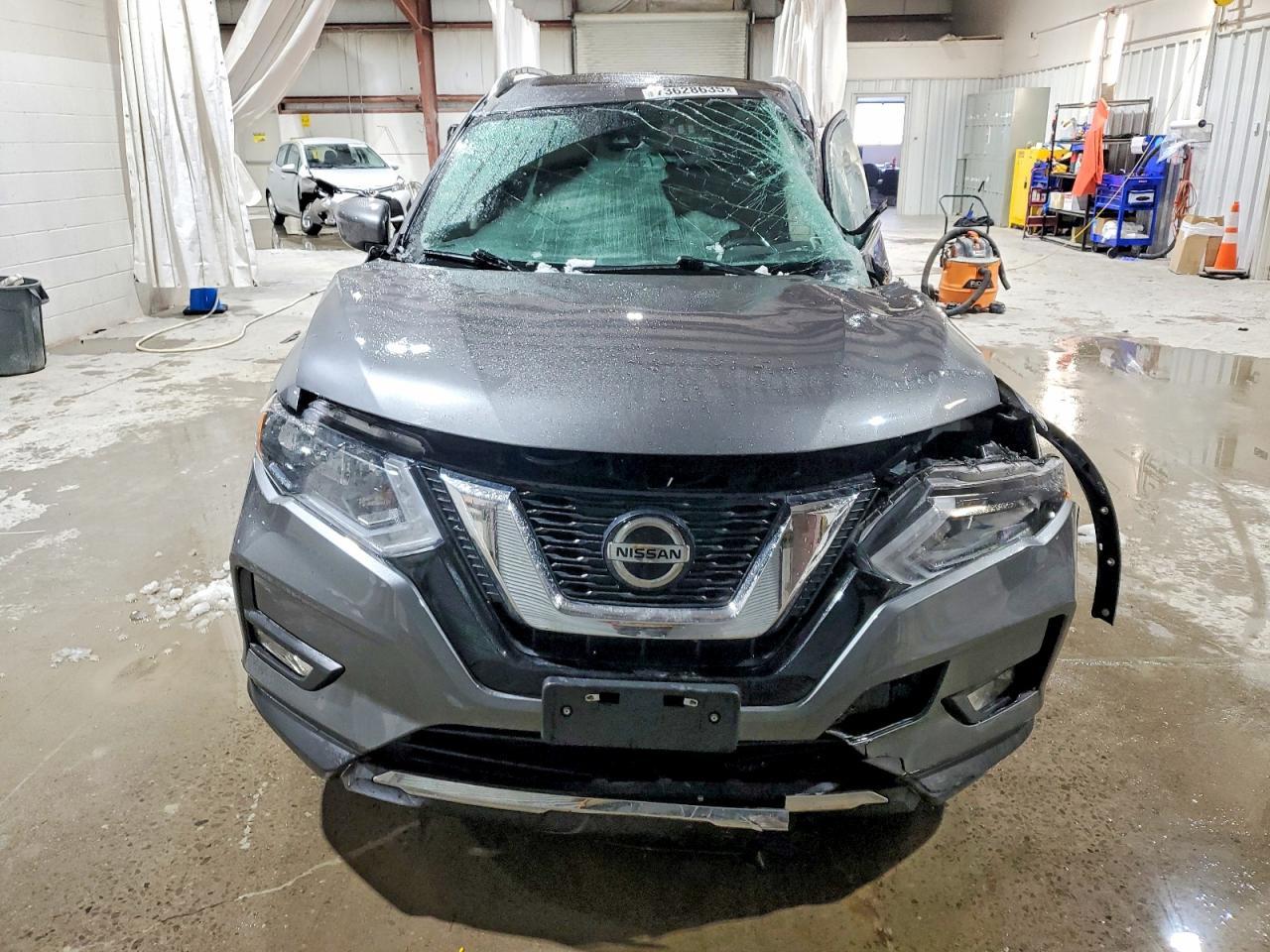 2020 Nissan Rogue S - Фото 5