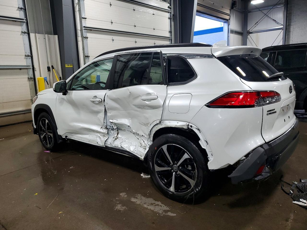 2023 Toyota Corolla Cross Hybrid Xse - Фото 2