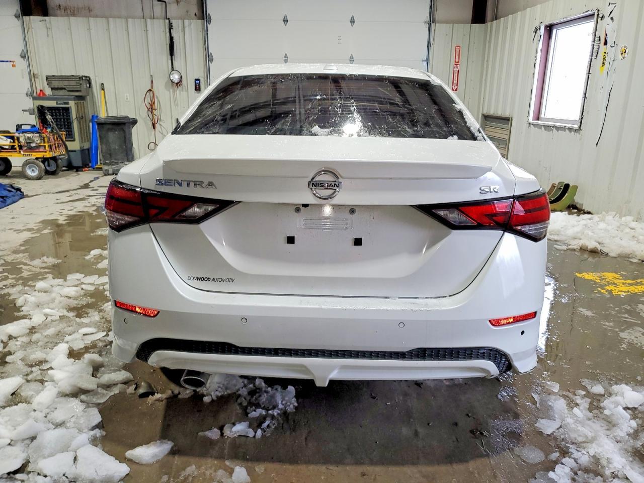 2023 Nissan Sentra Sr - Image 6