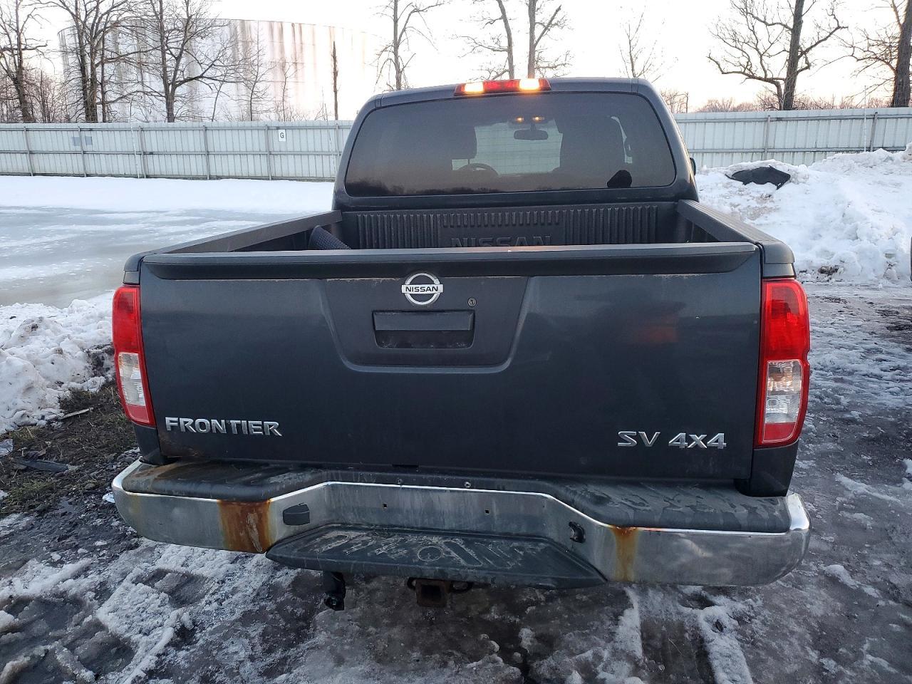 2013 Nissan Frontier S - Фото 6
