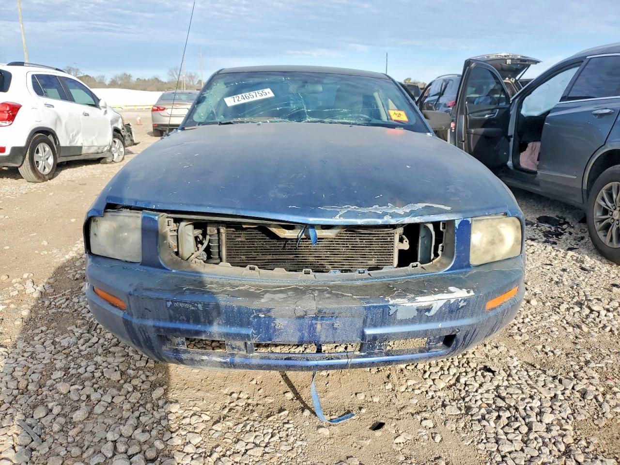 2007 Ford Mustang - Image 5