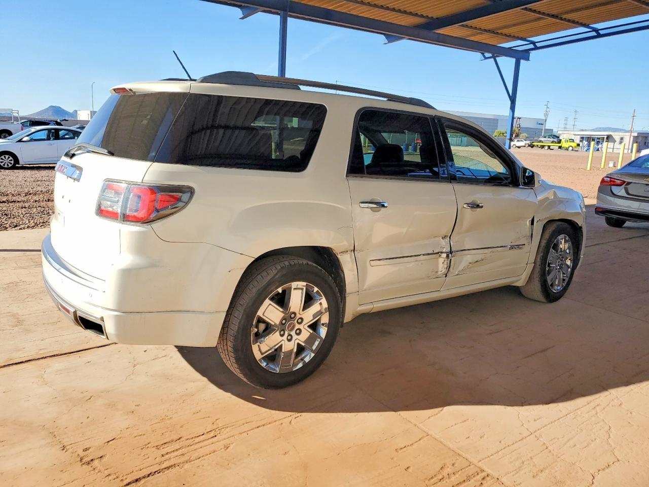 2013 GMC Acadia Denali - Фото 3