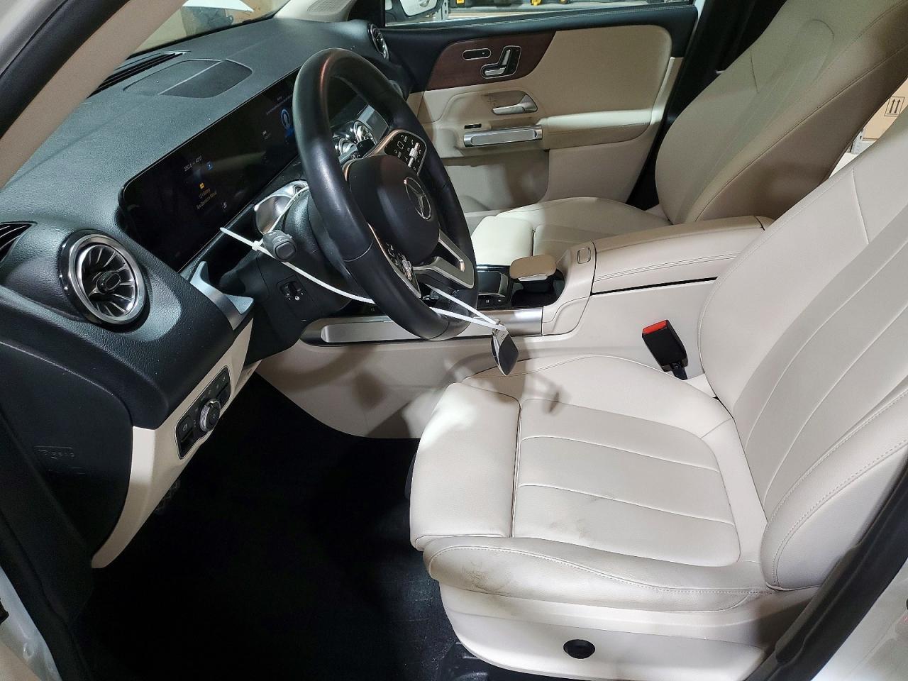 2023 Mercedes-Benz Glb 250 4Matic - Фото 7