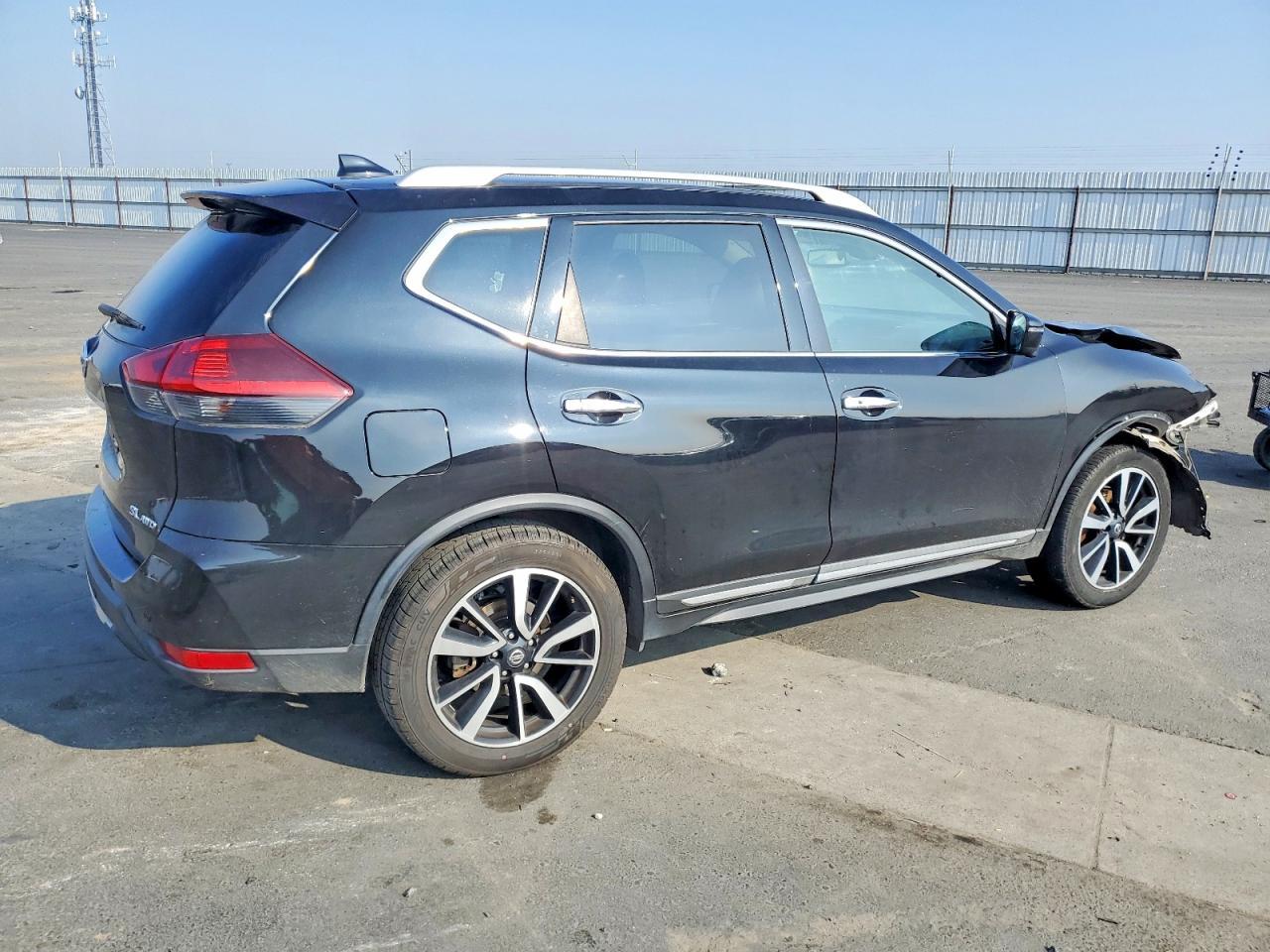2020 Nissan Rogue S - Image 3