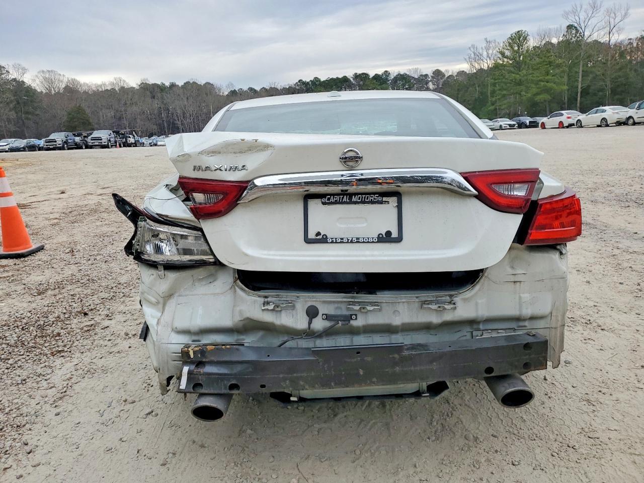 2018 Nissan Maxima 3.5S - Image 6