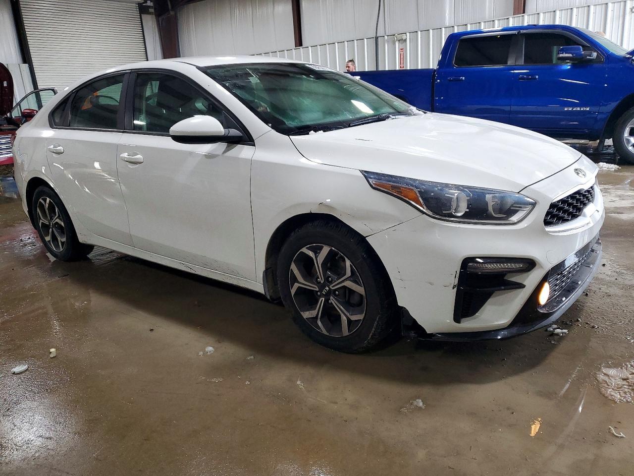 2020 Kia Forte Fe - Image 4