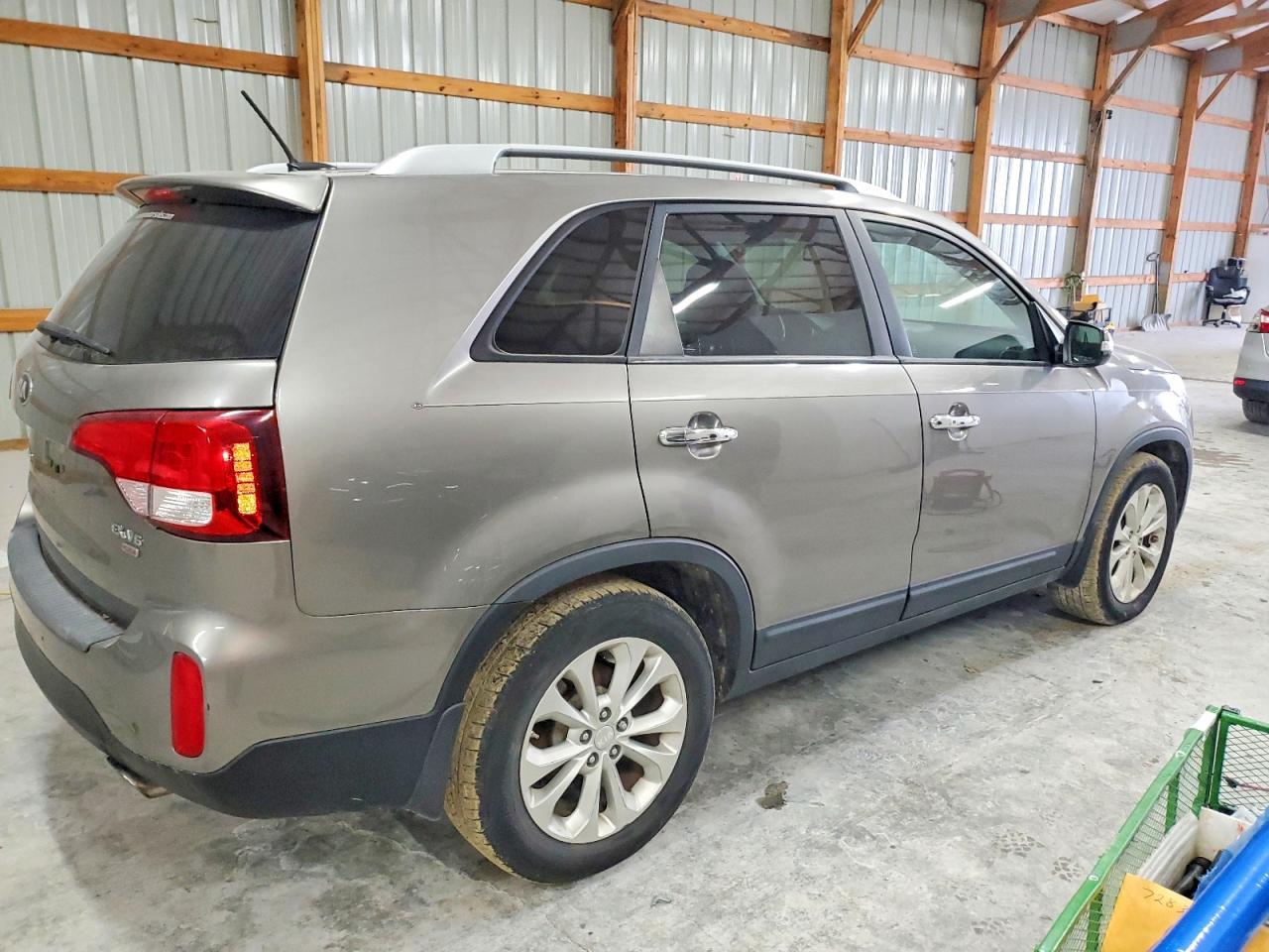 2014 Kia Sorento Ex - Image 3