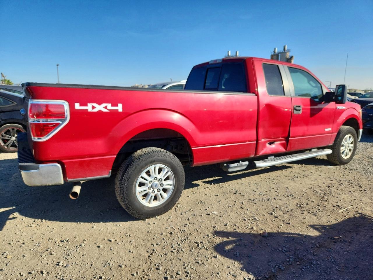2012 Ford F150 Super Cab - Фото 3