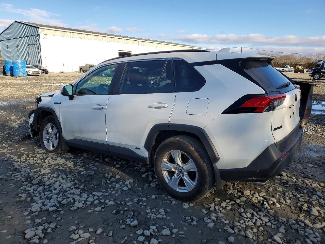 2021 Toyota Rav4 Xle - Фото 2