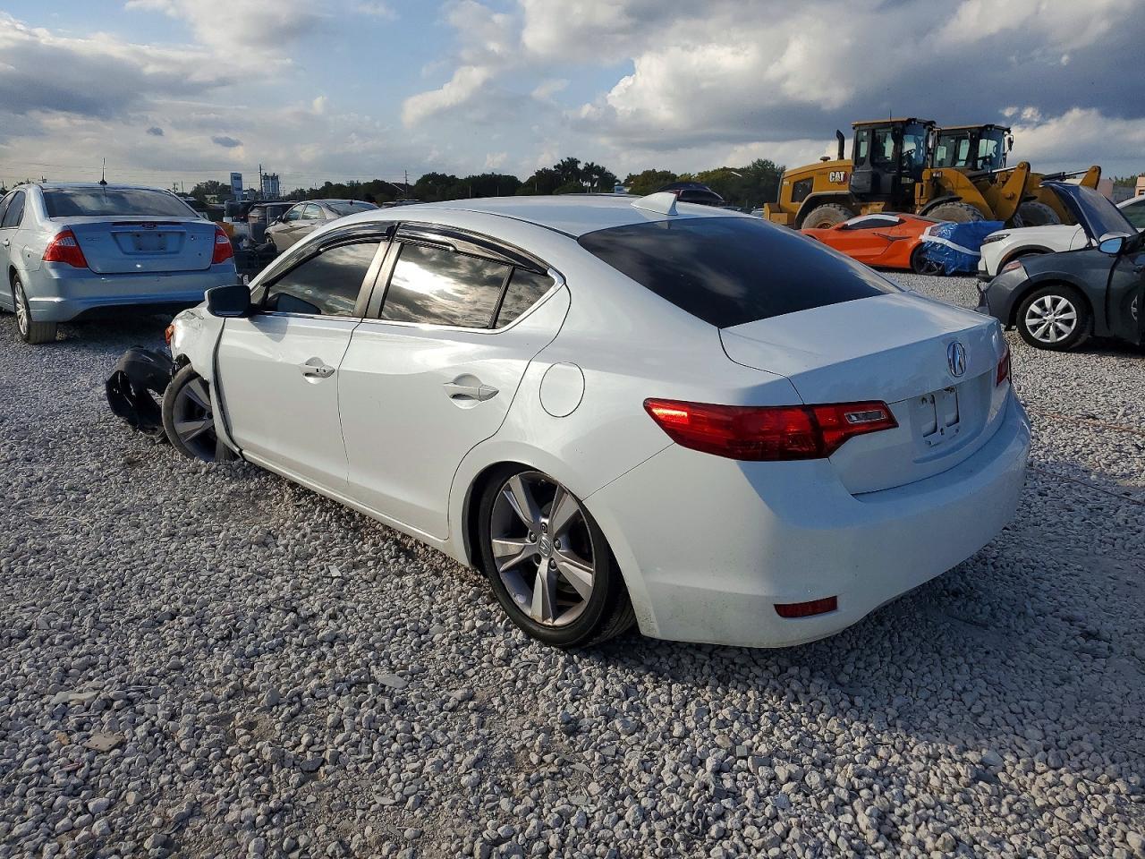 2014 Acura Ilx 20 - Фото 2