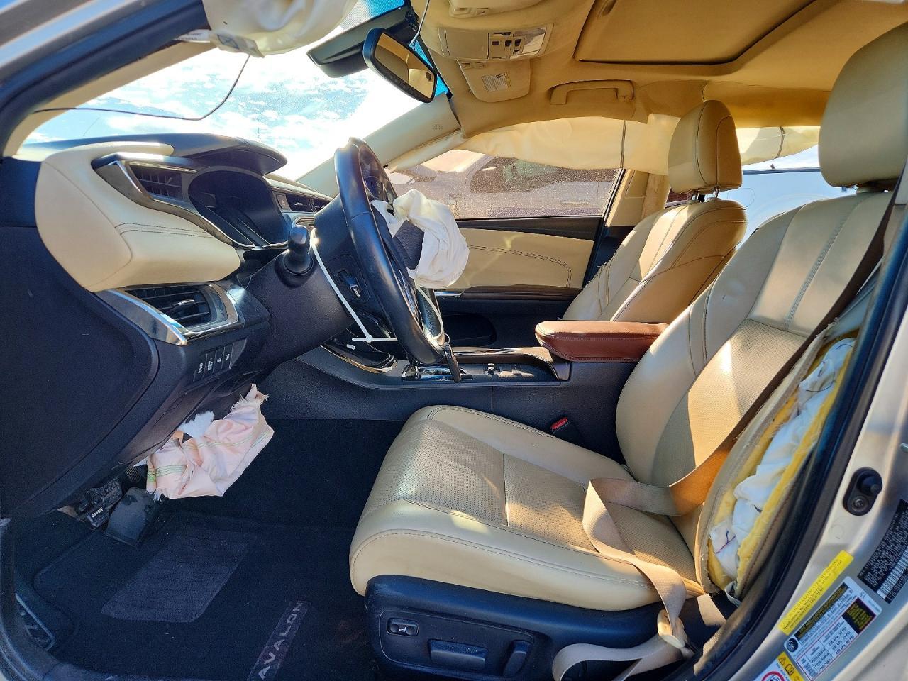 2017 Toyota Avalon Xle - Image 7