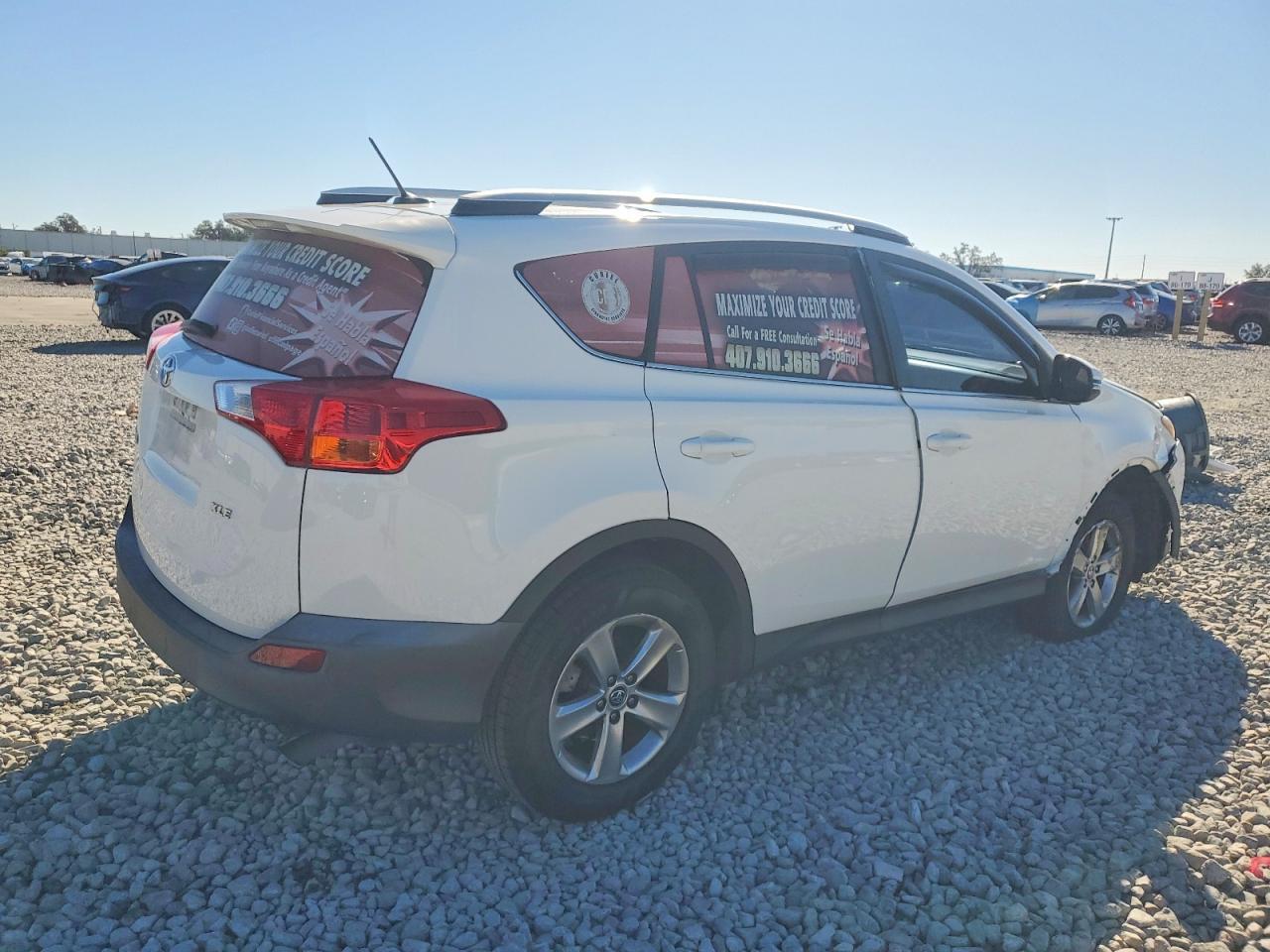 2015 Toyota Rav4 Xle - Фото 3