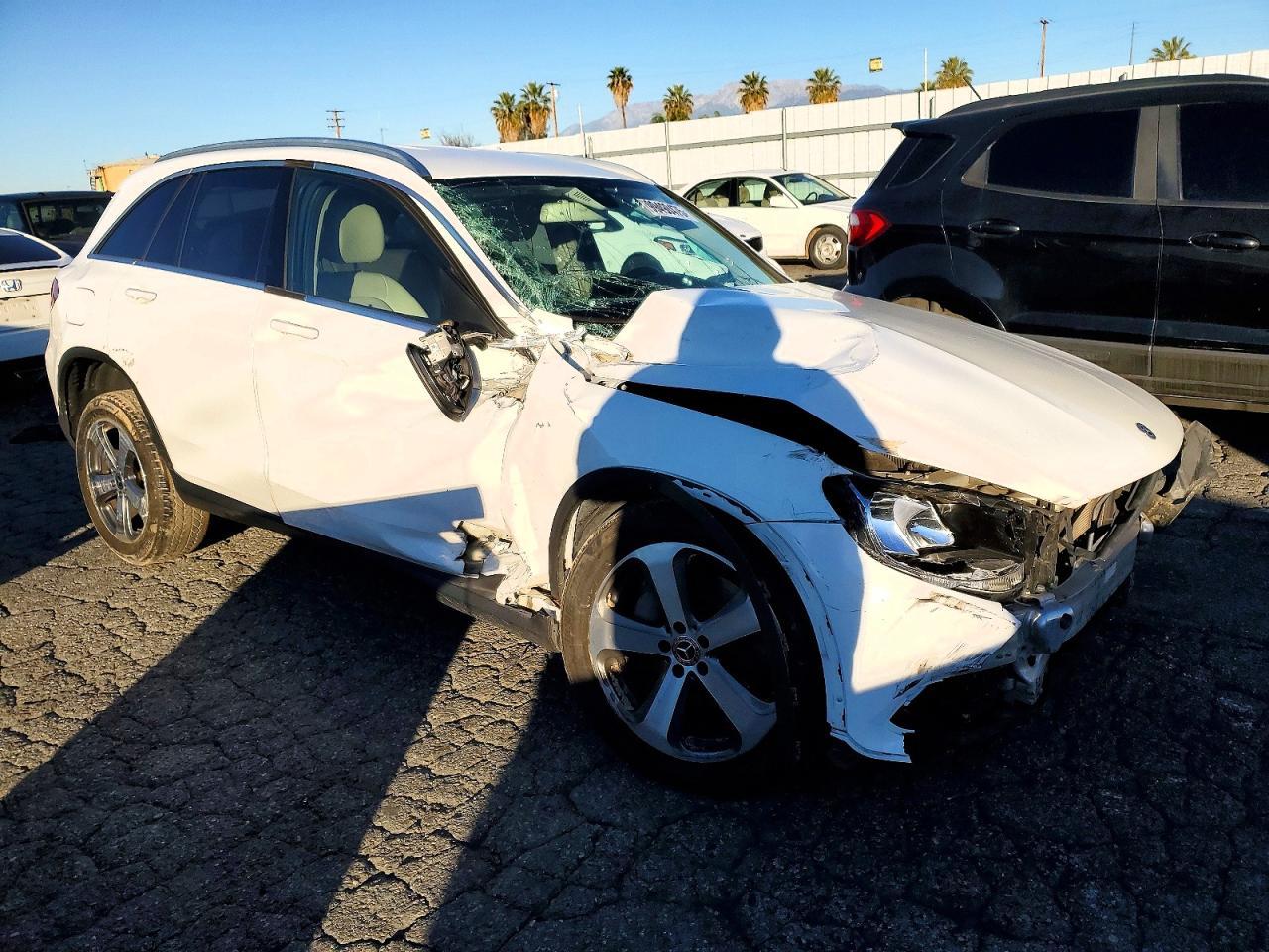 2019 Mercedes-Benz Glc 300 - Image 4