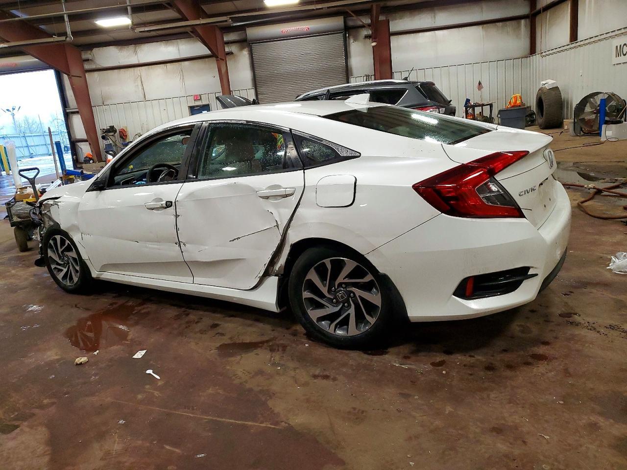 2017 Honda Civic Ex - Фото 2